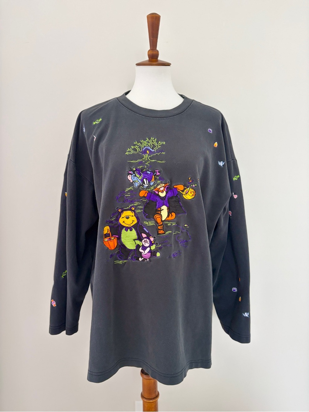 Vintage Winnie The Pooh Halloween Shirt
